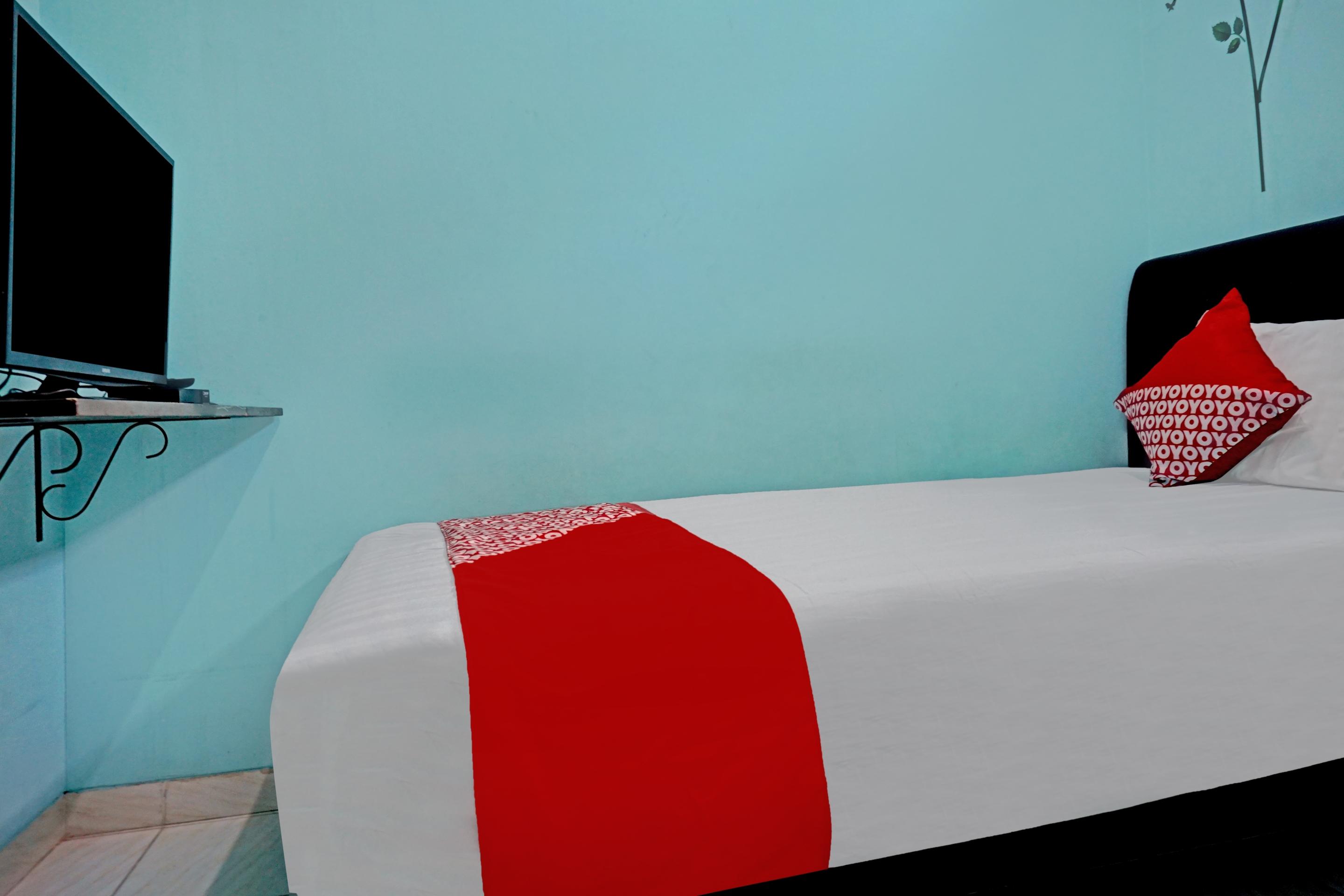 Oyo 90489 Kejora Homestay Jakarta Buitenkant foto