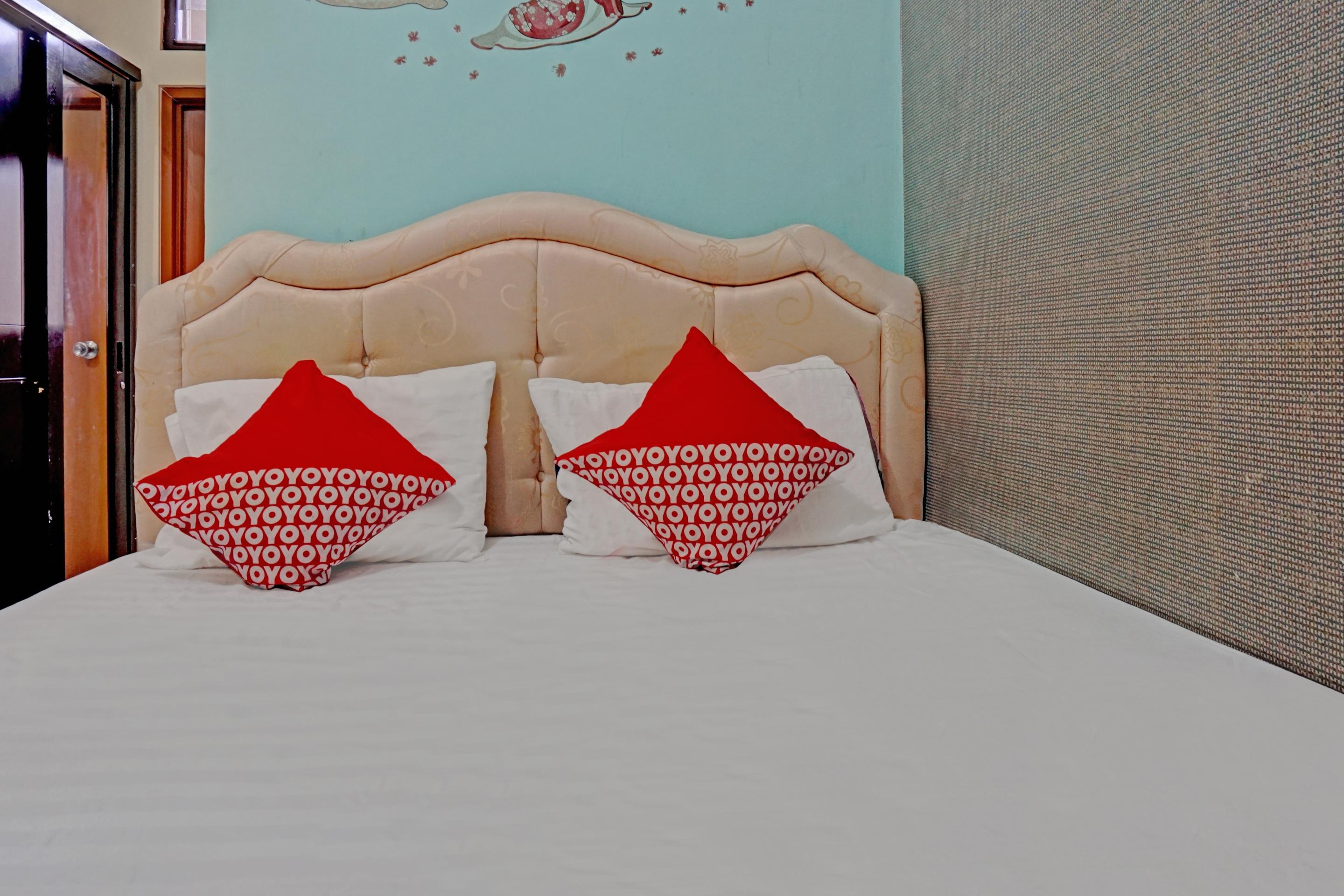 Oyo 90489 Kejora Homestay Jakarta Buitenkant foto